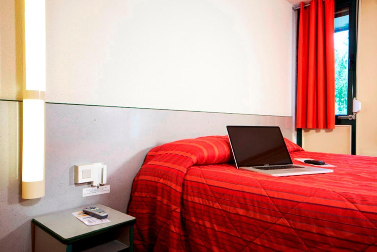 พรีเมียร์ คลาส เจเร Hotel กีเรต์ ภายนอก รูปภาพ