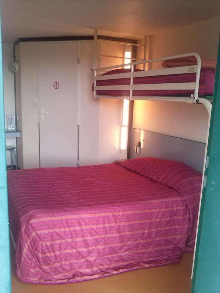 พรีเมียร์ คลาส เจเร Hotel กีเรต์ ภายนอก รูปภาพ
